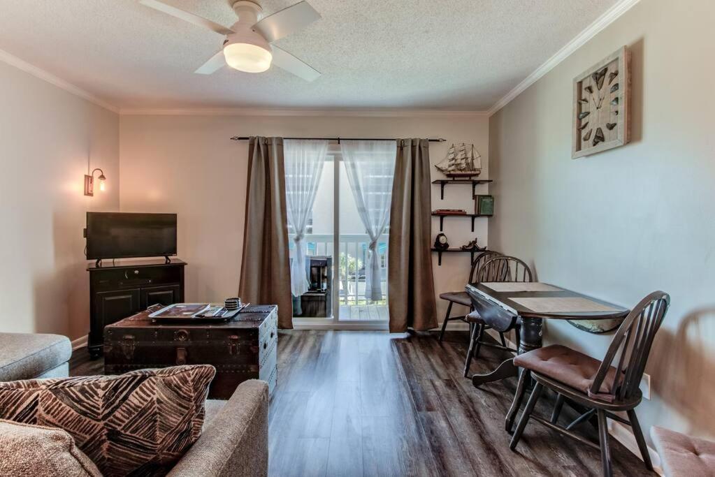 Kraken'S Den * Oceanview * Steps To Ocean * Pool Apartment Каролина Бийч Екстериор снимка