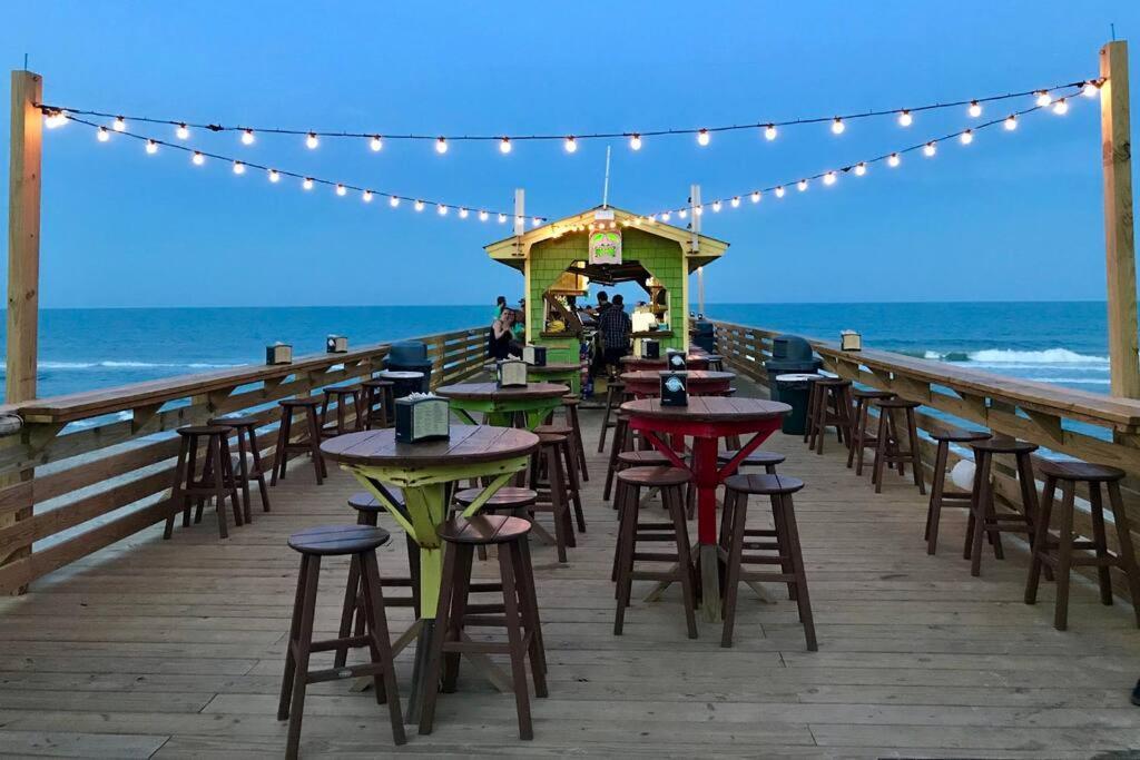 Kraken'S Den * Oceanview * Steps To Ocean * Pool Apartment Каролина Бийч Екстериор снимка